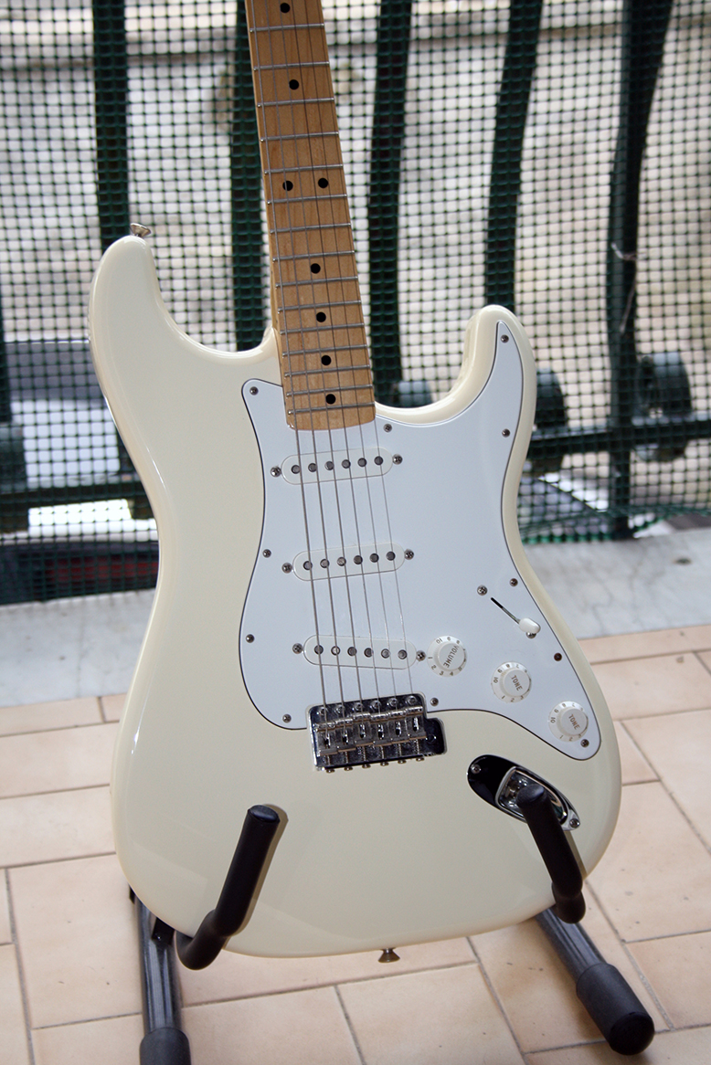Strumento 5: Fender Stratocaster Classic 70's