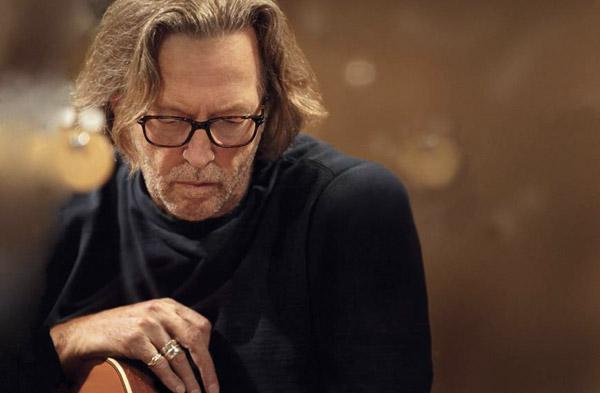 Eric Clapton fa fatica a suonare, ma si sente graziato